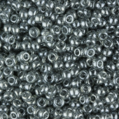 Бисер Toho Tr-8-113 (черный бриллиант)