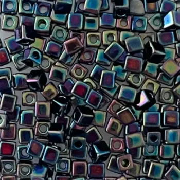 Кубы Miyuki 4mm SB0455